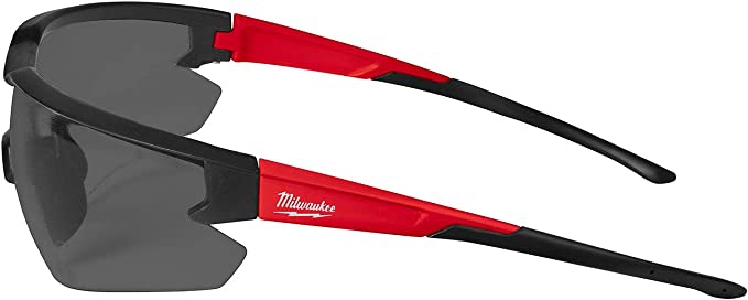 Milwaukee Schutzbrille getönt kratzfest & beschlagfrei