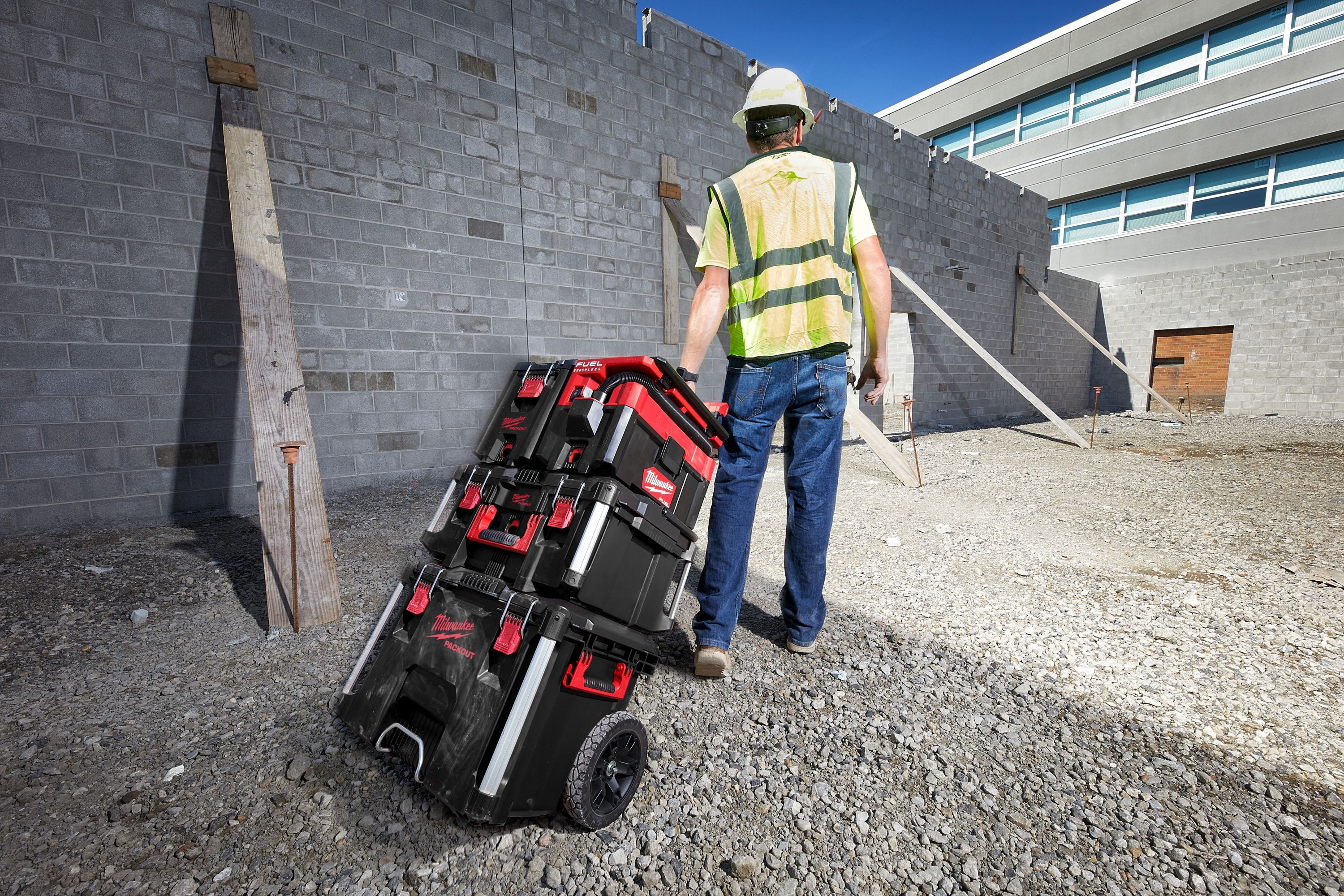 Milwaukee M18FPOVCL-0 FUEL™ Akku-Packout-Nass/Trockensauger